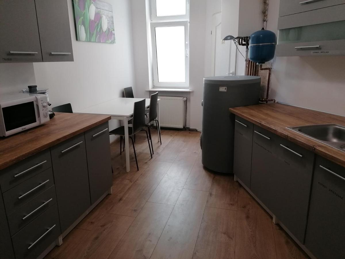 Hostel Tulip - Pokoj 7 Ze Wspolna Lazienka I Kuchnia Szczecin Exterior foto