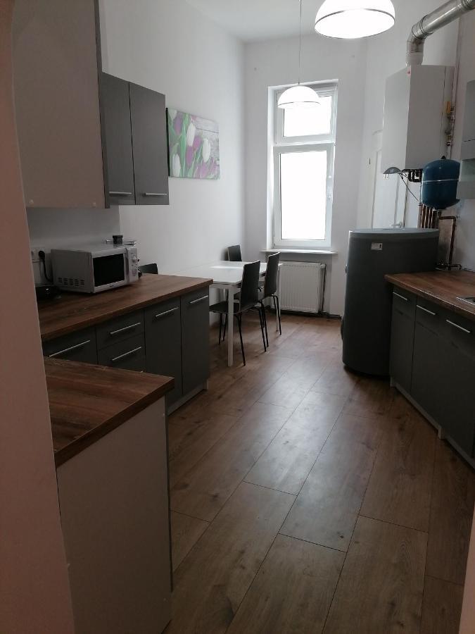 Hostel Tulip - Pokoj 7 Ze Wspolna Lazienka I Kuchnia Szczecin Exterior foto