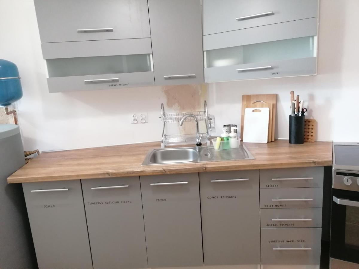 Hostel Tulip - Pokoj 7 Ze Wspolna Lazienka I Kuchnia Szczecin Exterior foto